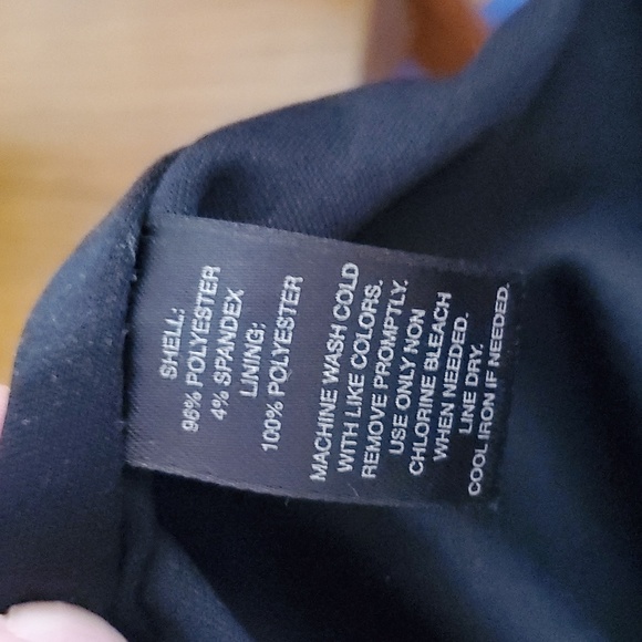 White House Black Market- black & white "Hermes-style print" dress, Sz Small - Picture 7 of 7